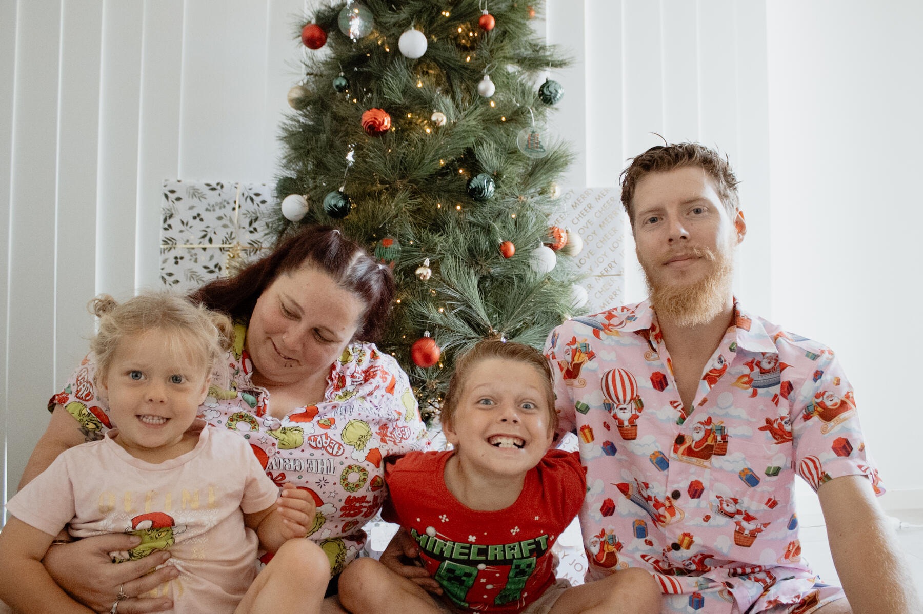 Family Christmas Photography Shoot in Gladstone, Queensland